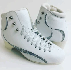 Belati - Erica Roller Dance Boot