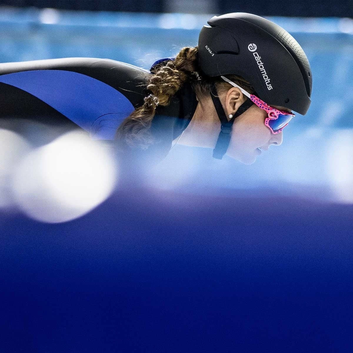 Cádomotus - Alpha 3 - Aerodynamic Helmet 5 Cádomotus - Alpha 3 - Aerodynamic Helmet - Image 5