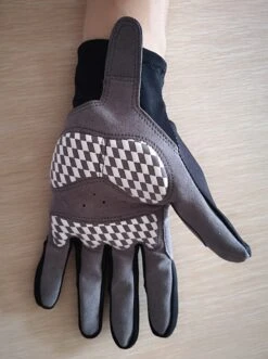 Sk8House - Race Gloves - (Long Fingers) -Roller Skate Shop Sk8House Longfingergloves Back